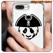 Panda pirate appliqué sur la coque transparente d’un téléphone portable