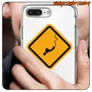 Bungee-Jumping-Motiv auf der transparenten Hülle eines Mobiltelefons