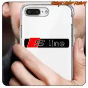 Autocollant S line bicolore appliqué sur la coque transparente d’un téléphone portable