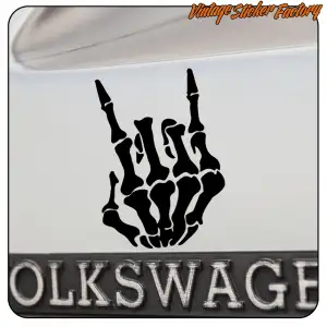 AUTOCOLLANT SATAN BONES. ACHETEZ DES AUTOCOLLANTS EN VINYLE.