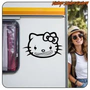 Design Kitty Clown en noir appliqué sur la porte blanche d’une caravane