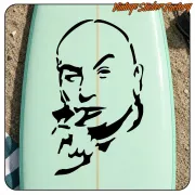 Visage de Doctor Evil appliqué sur une planche vert clair