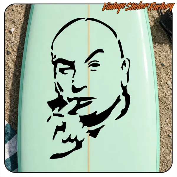 Detail des Vinyls mit Doctor-Evil-Gesicht auf einer hellgrünen Tafel