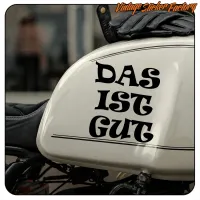 Ansicht des am Motorradtank angebrachten Aufklebers «DAS IST GUT»