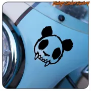 Panda negro aplicado sobre el lateral azul de un vehículo