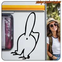 Détail de la silhouette de chat placée sur le côté d’une caravane