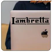 Diseño Lambretta aplicado en la tapa de un ordenador portátil