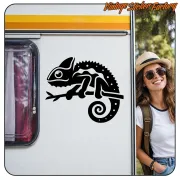 Design de caméléon noir appliqué sur le côté d'une caravane