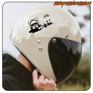 Arale design applied to the top of a motorcycle helmet