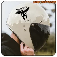 Death Note Design mit schwarzer geflügelter Silhouette auf einem weißen Motorradhelm