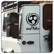 Pegatina Surf Tribe de vinilo troquelado