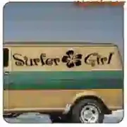 Pegatina Surfer Girl de vinilo troquelado