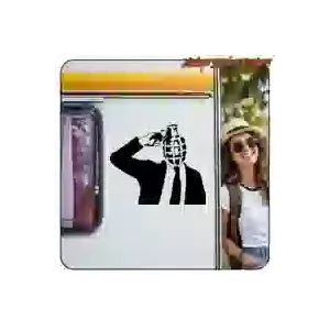 Autocollant «Granada» street art et culture geek