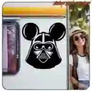 Pegatina Darth Vader y Mickey Mouse