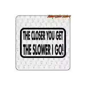 Pegatina camper «THE CLOSER YOU GET»