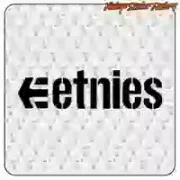 Autocollant ETNIES en vinyle découpé