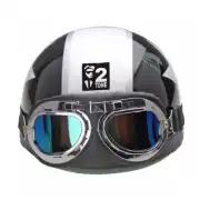 Vinilo 2 TONE aplicado en un casco negro y blanco con gafas