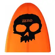 Calavera negra con la palabra ZERO colocada sobre una tabla naranja