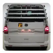 Pegatina BOLA DE REMOLQUE. Vinilo de alta calidad, soporta perfectamente la intemperie, apto incluso para náutica. Pégala donde 