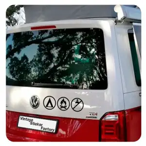 Pegatina Camper Life. Vinilo de alta calidad, soporta perfectamente la intemperie, apto incluso para náutica. Pégala donde quier