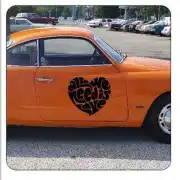 Autocollant ALL WE NEED IS LOVE