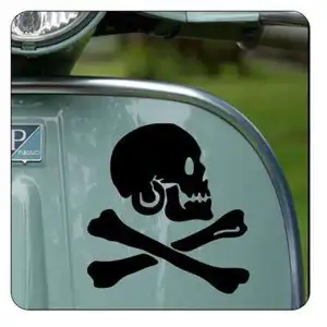 CALAVERA PIRATA Sticker